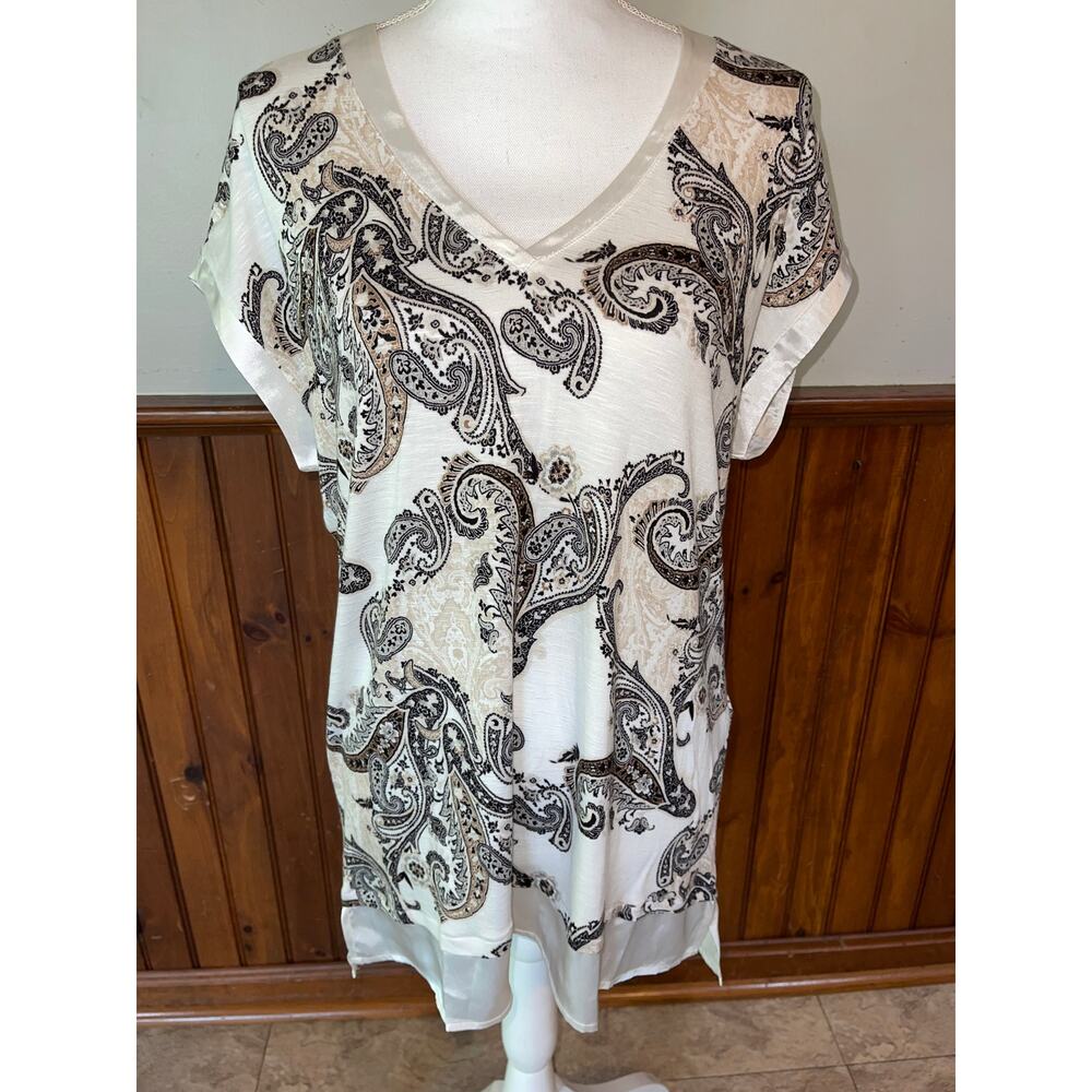 NWT Womens White House Black Market Paisley Print Short Sleeve Tunic Blouse S